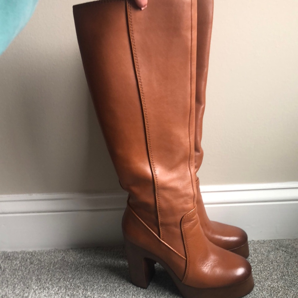 Vince Camuto Brown Leather Platform Knee-High Heeled Boots size 7